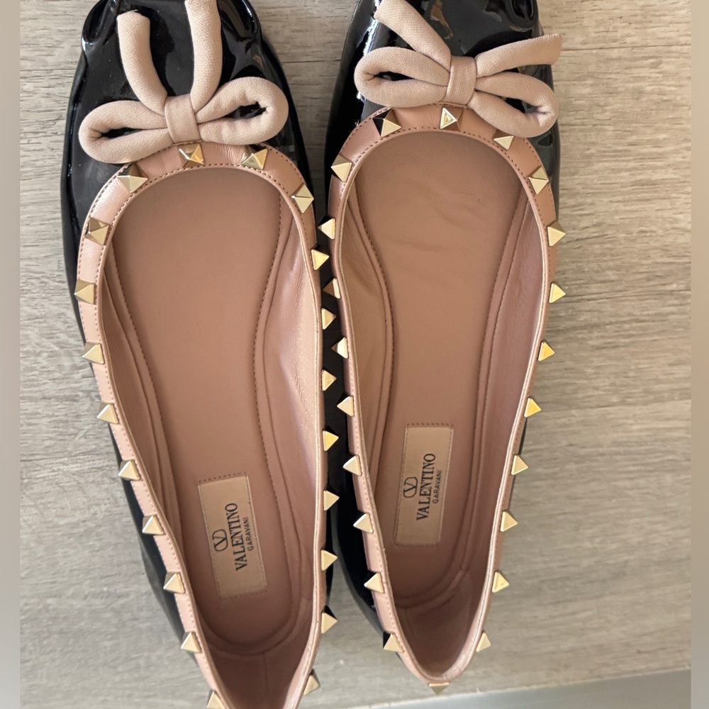 Valentino Rockstud Patent Leather Studded  Ballerina Flats - Picture 10 of 11